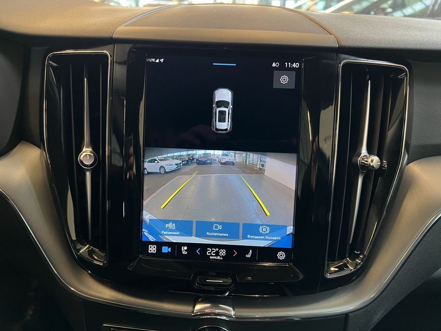 Volvo XC60 2022