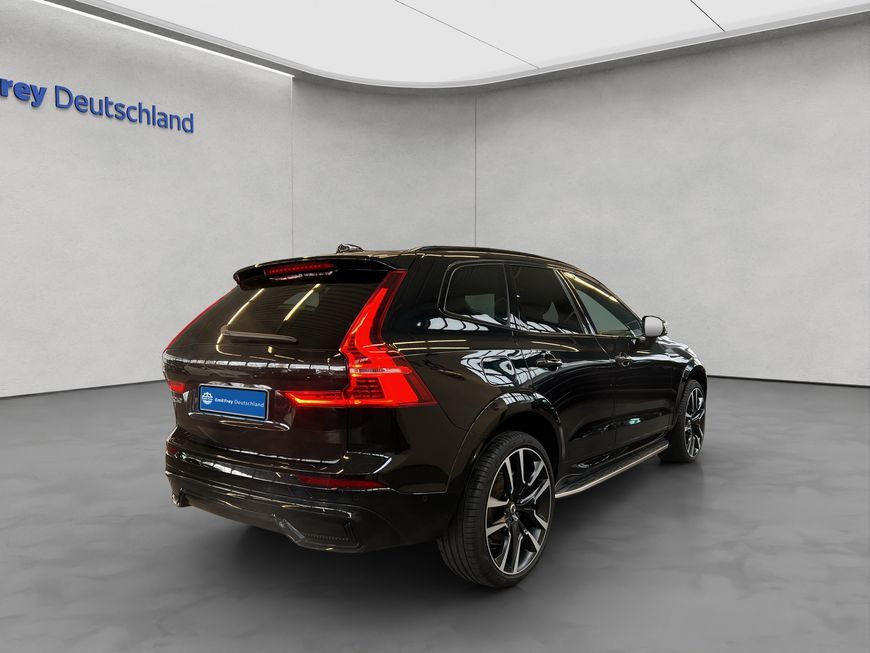 Volvo XC60 2022