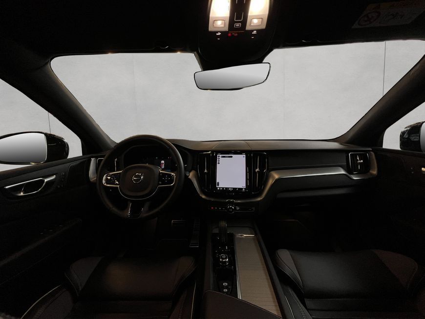Volvo XC60 2022