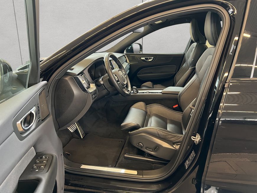 Volvo XC60 2022