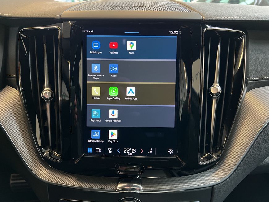 Volvo XC60 2022