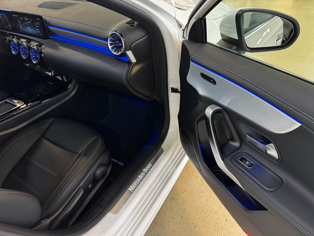 Mercedes-Benz A 250 2024