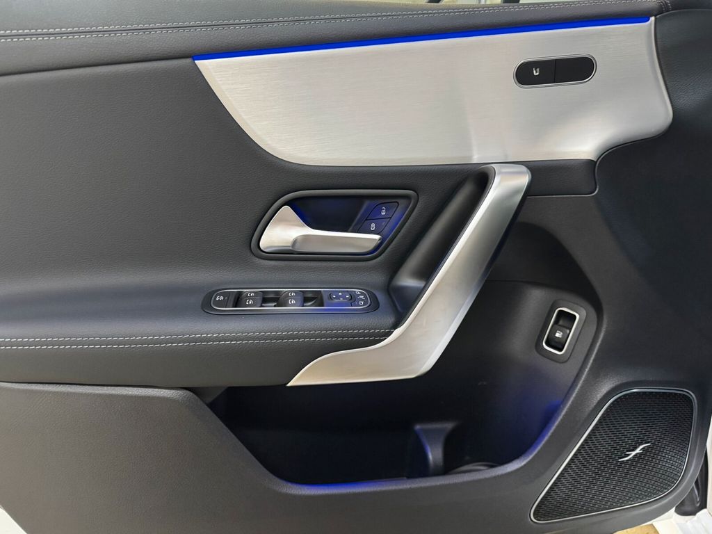 Mercedes-Benz A 250 2024