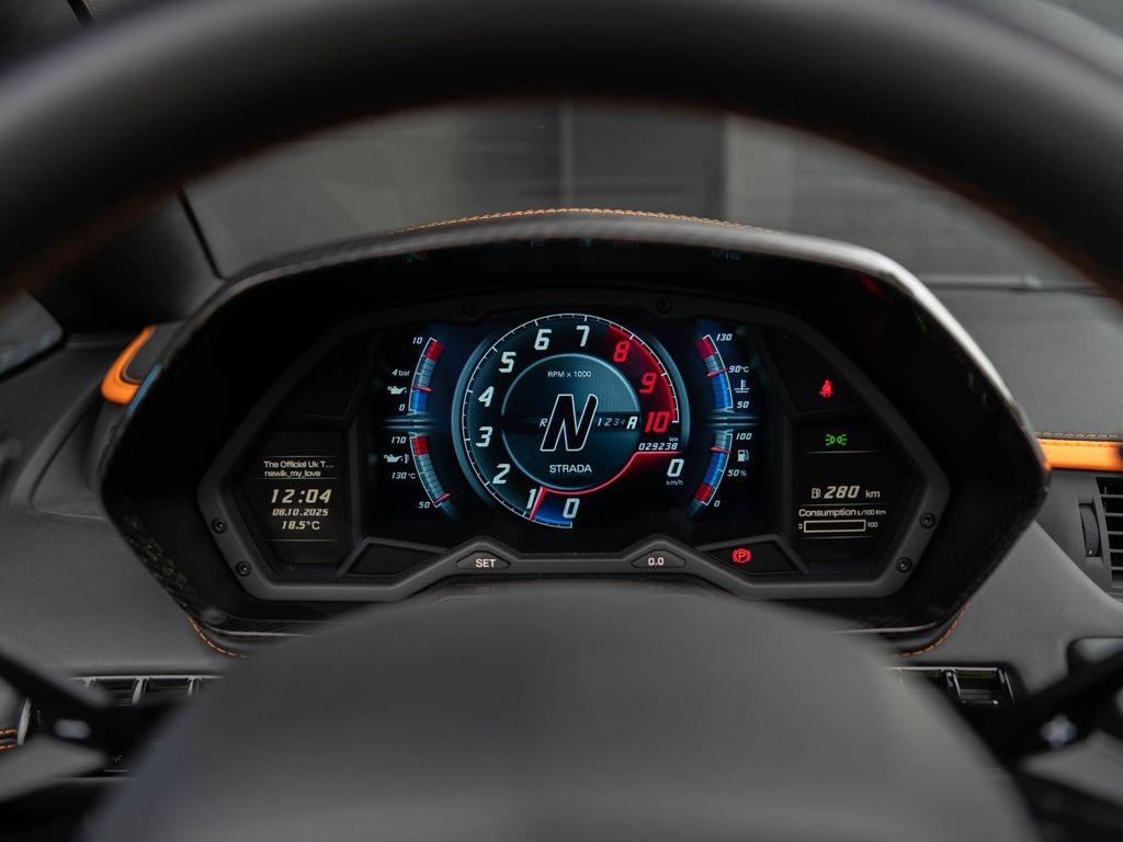 Lamborghini Aventador 2018