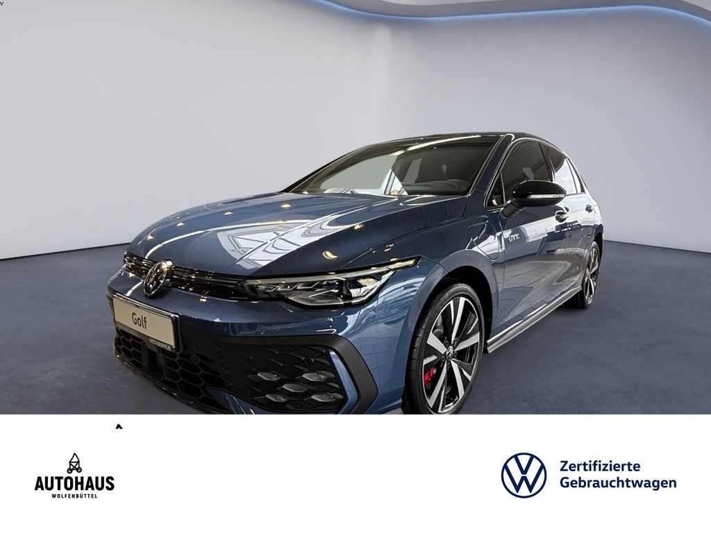 Volkswagen Golf 2025
