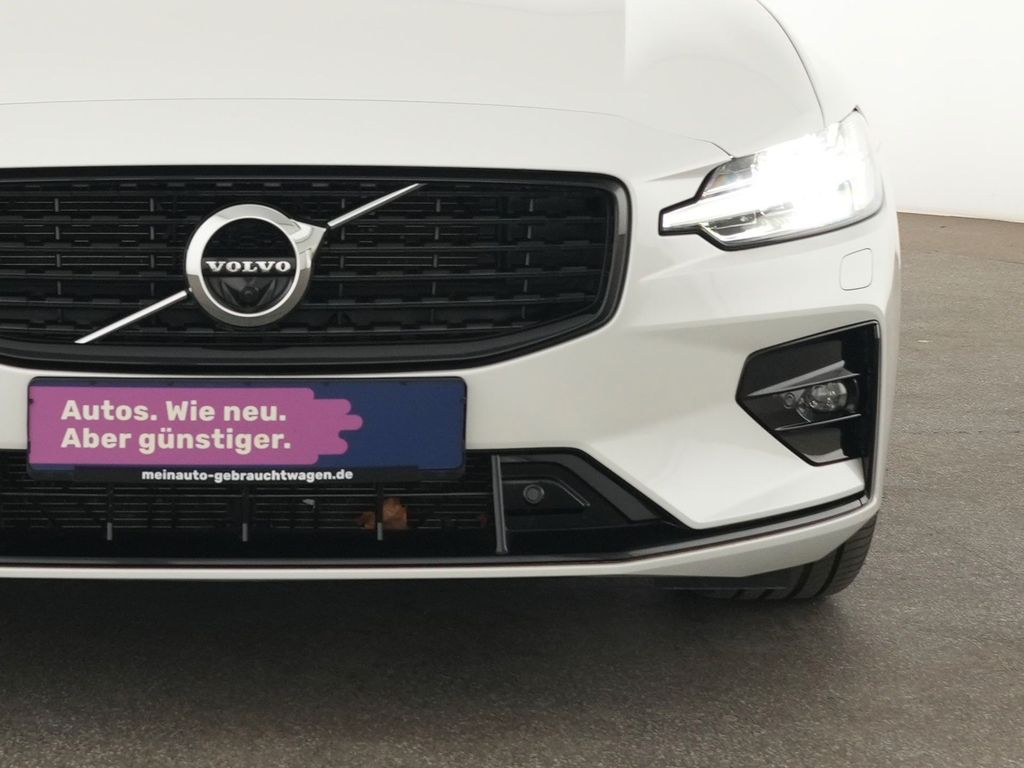 Volvo V60 2022