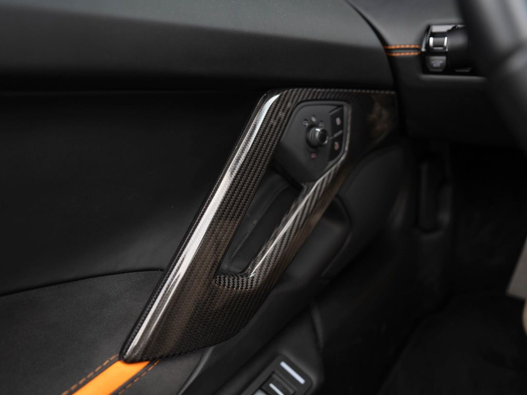 Lamborghini Aventador 2018