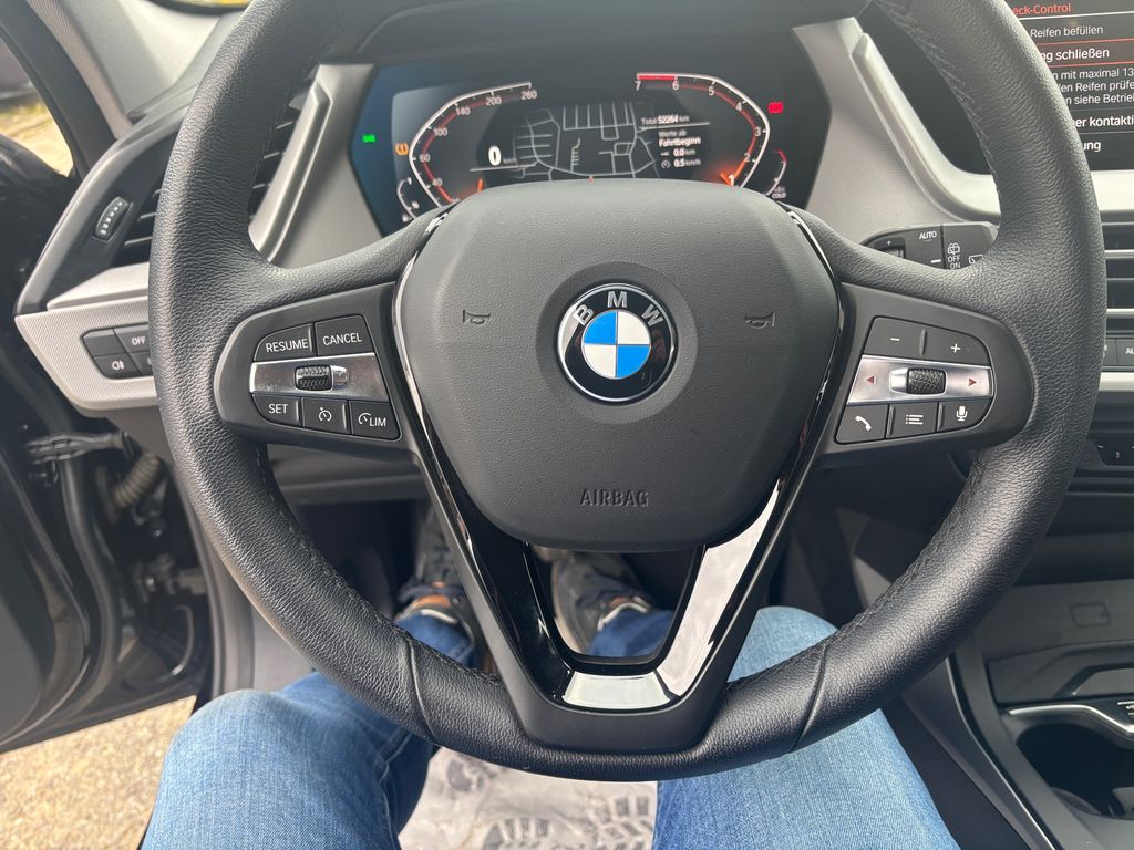 BMW 116 2021