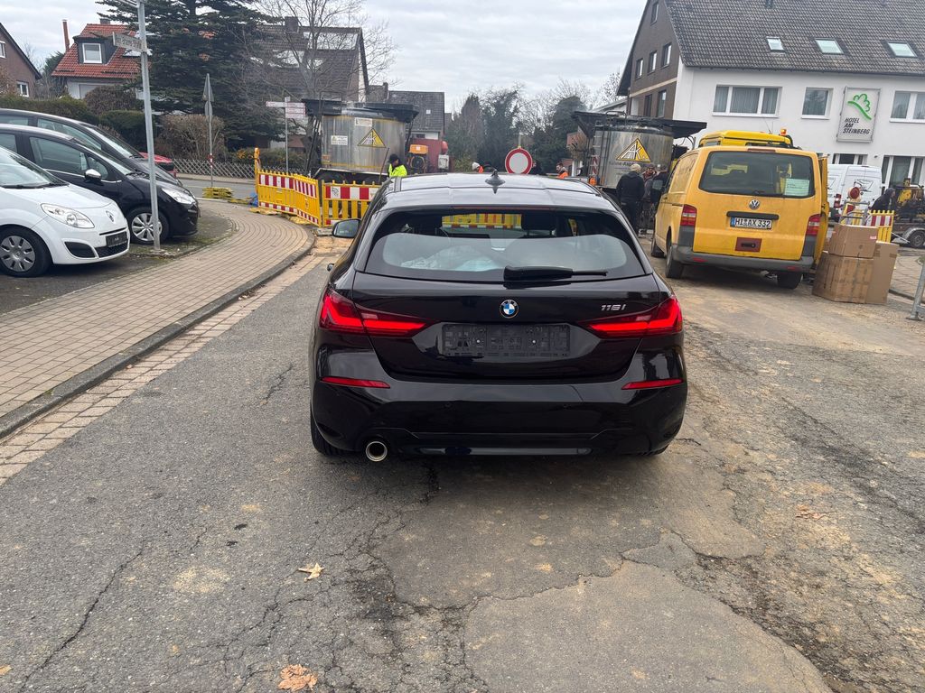 BMW 116 2021