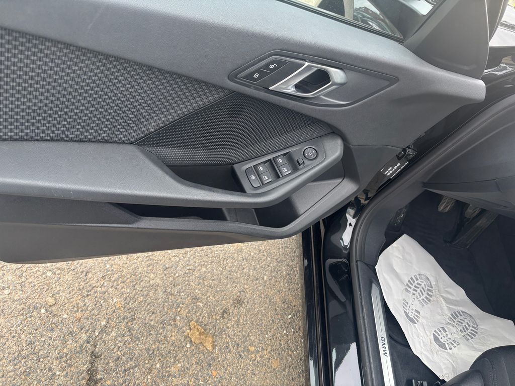 BMW 116 2021