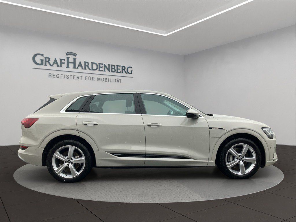 Audi e-tron 2021