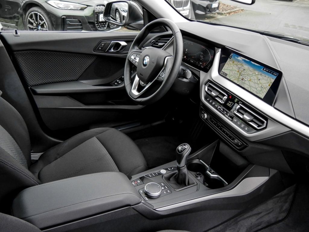 BMW 218 Gran Coupé 2024