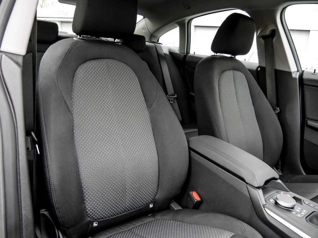 BMW 218 Gran Coupé 2024