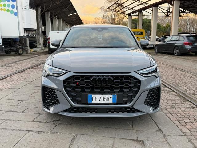 Audi Q3 2021
