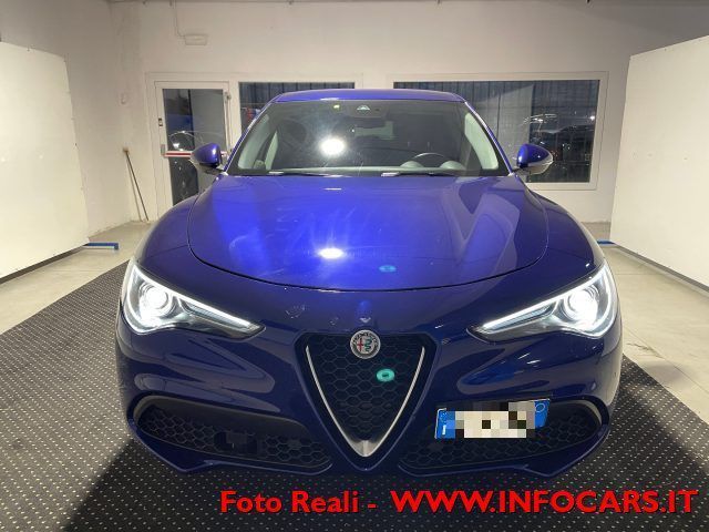 Alfa Romeo Stelvio 2021