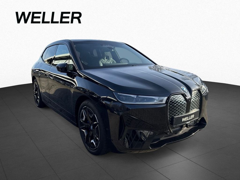 BMW iX 2023