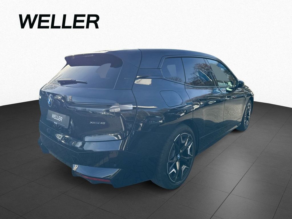 BMW iX 2023