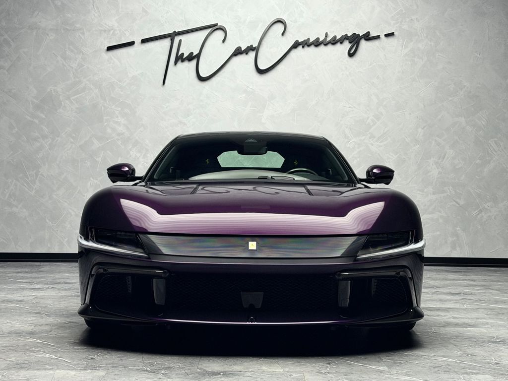 Ferrari 12Cilindri 2025