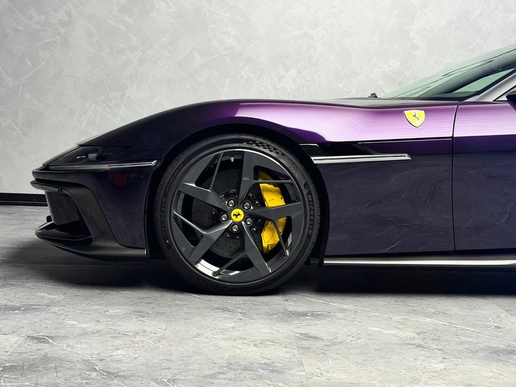 Ferrari 12Cilindri 2025