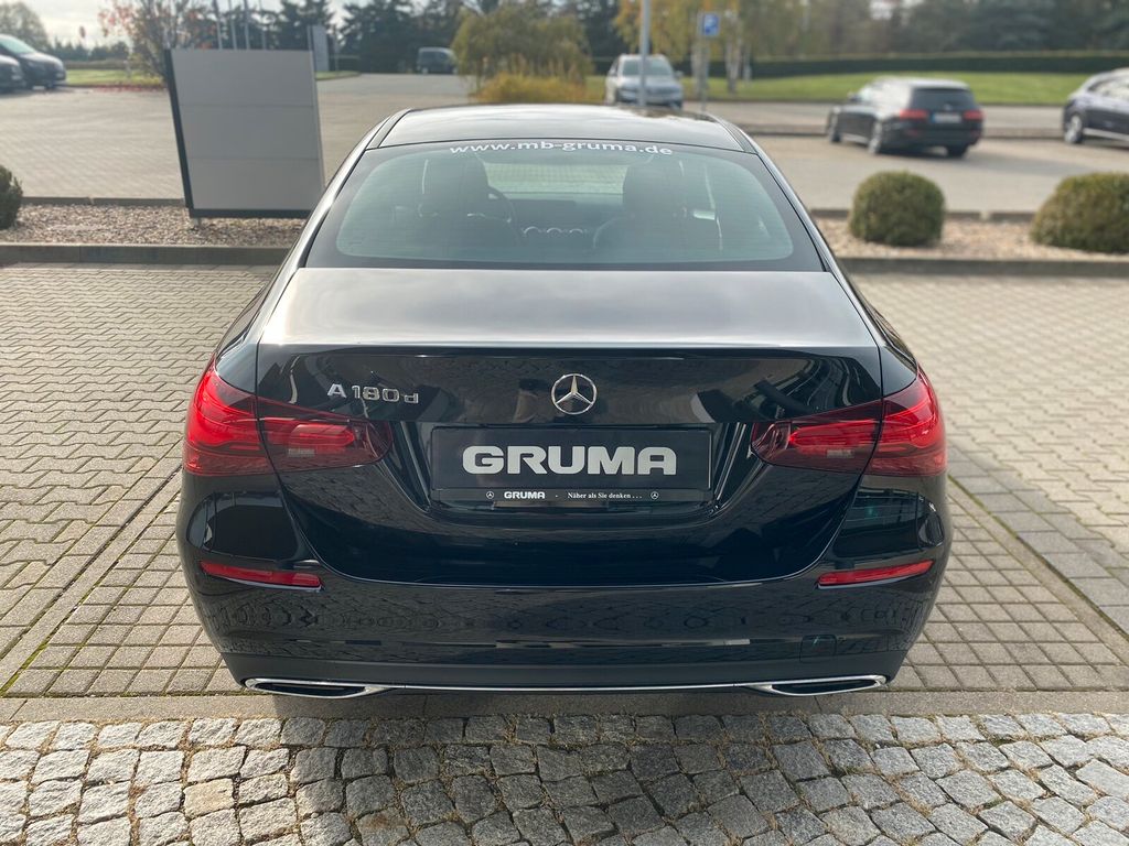 Mercedes-Benz A 180 2024