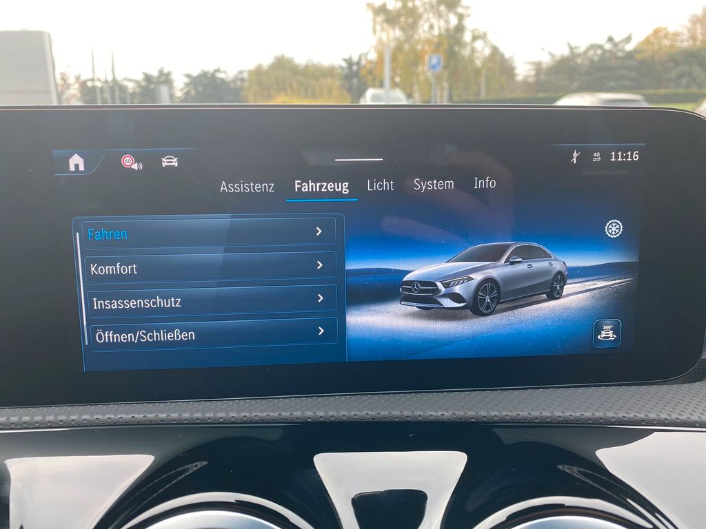 Mercedes-Benz A 180 2024