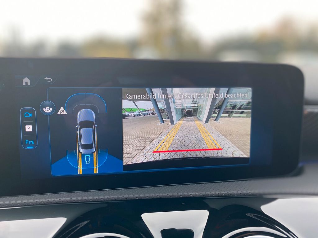 Mercedes-Benz A 180 2024