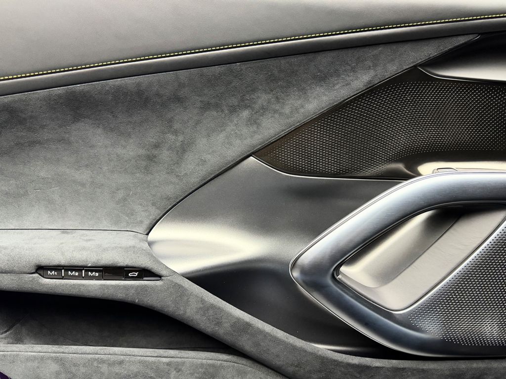 Ferrari 12Cilindri 2025