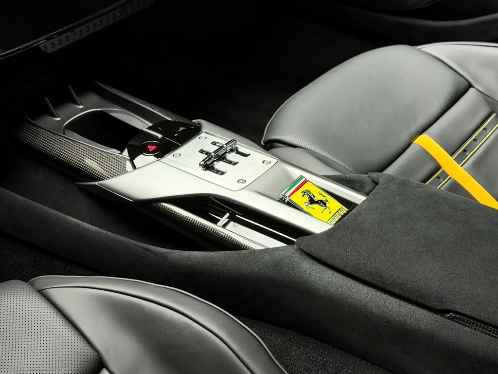 Ferrari 12Cilindri 2025