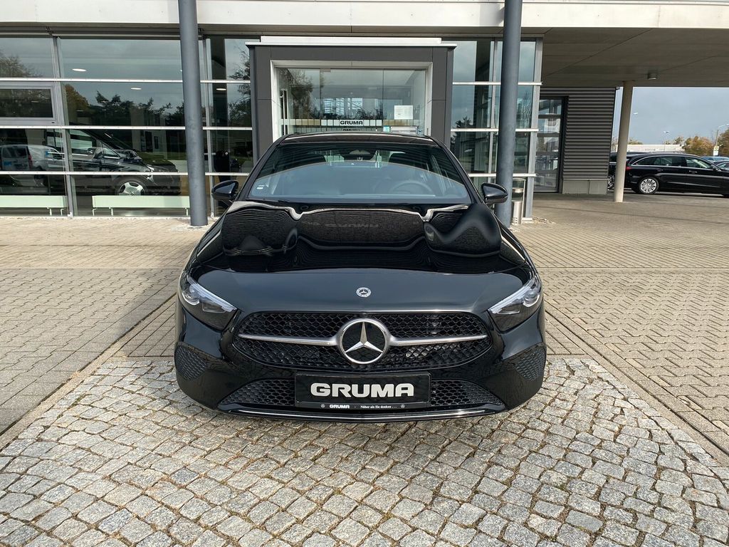 Mercedes-Benz A 180 2024