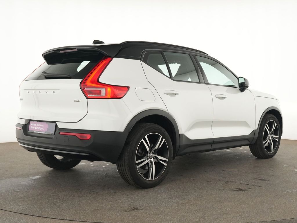 Volvo XC40 2021