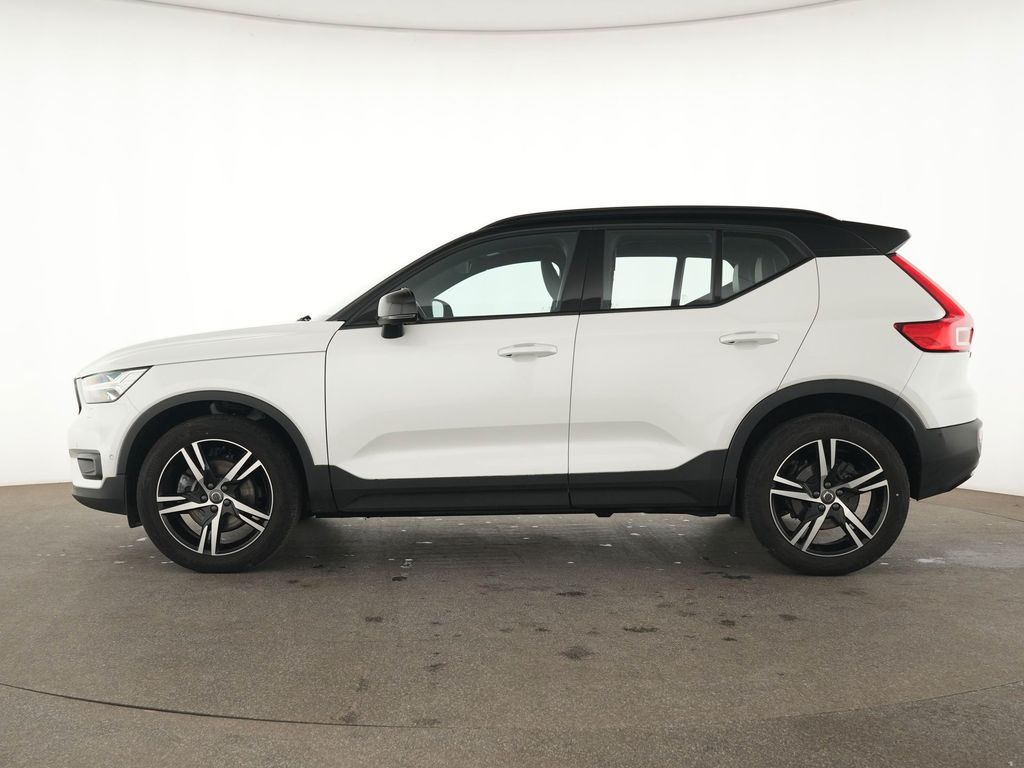 Volvo XC40 2021