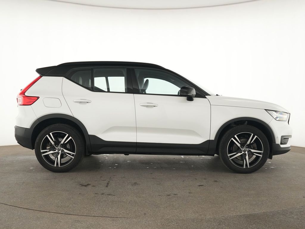 Volvo XC40 2021