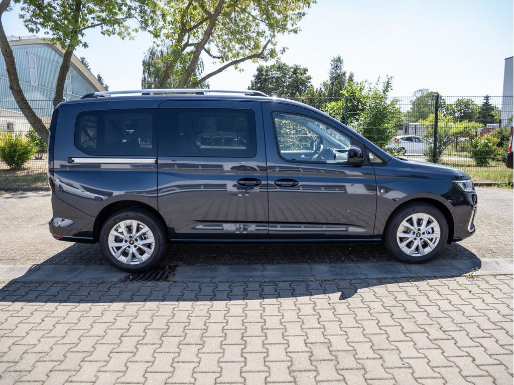 Ford Grand Tourneo