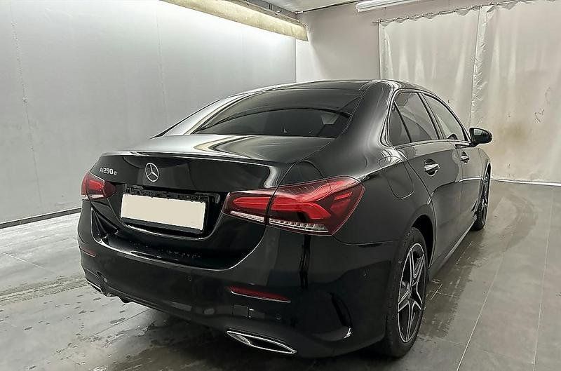 Mercedes-Benz A 250 2022