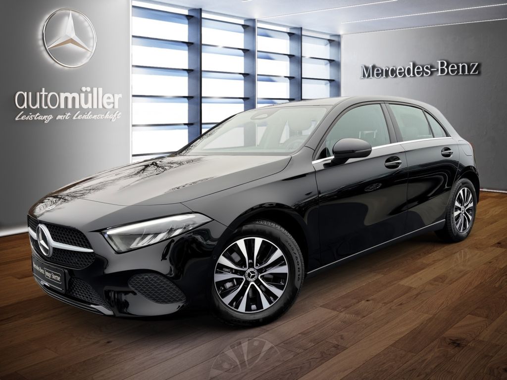 Mercedes-Benz A 180 2025
