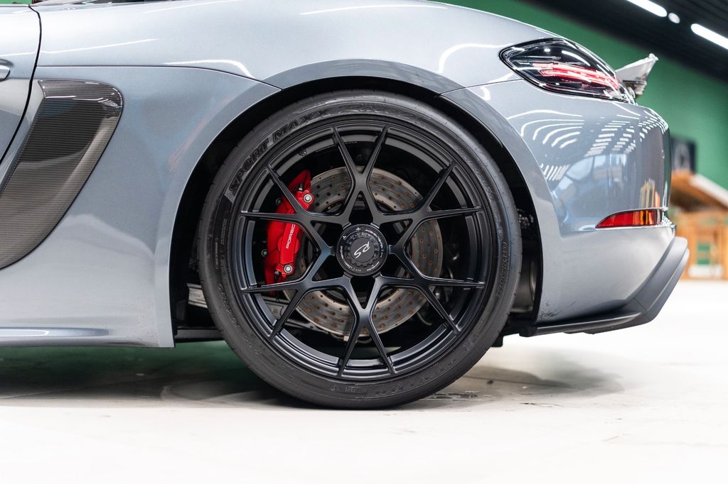 Porsche Boxster 2025