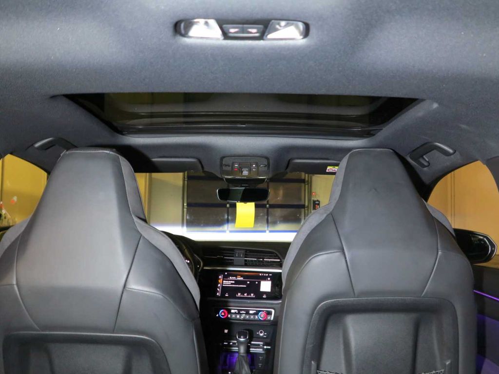 Audi RSQ3 2024
