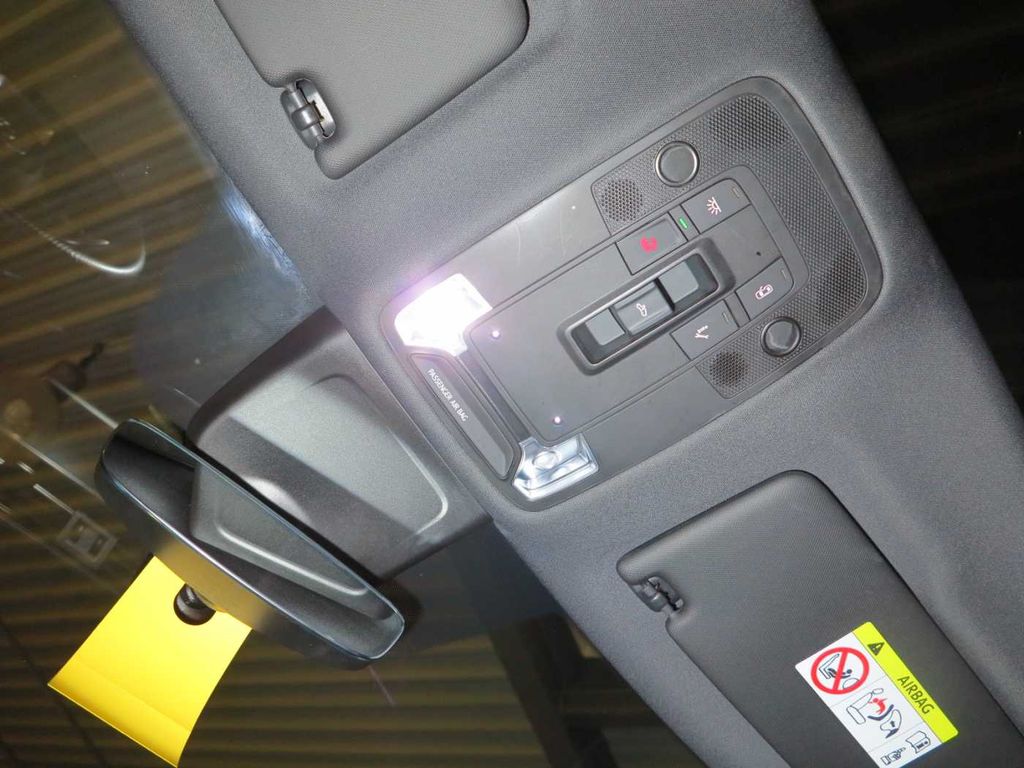 Audi RSQ3 2024