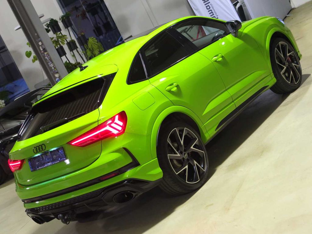 Audi RSQ3 2024
