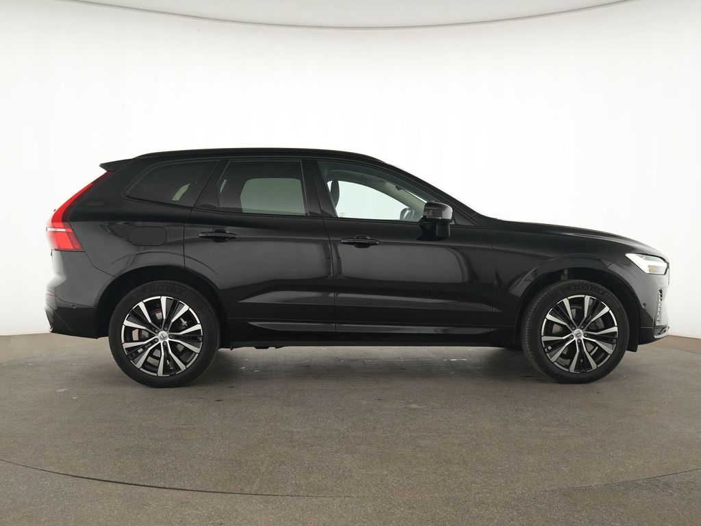 Volvo XC60 2022