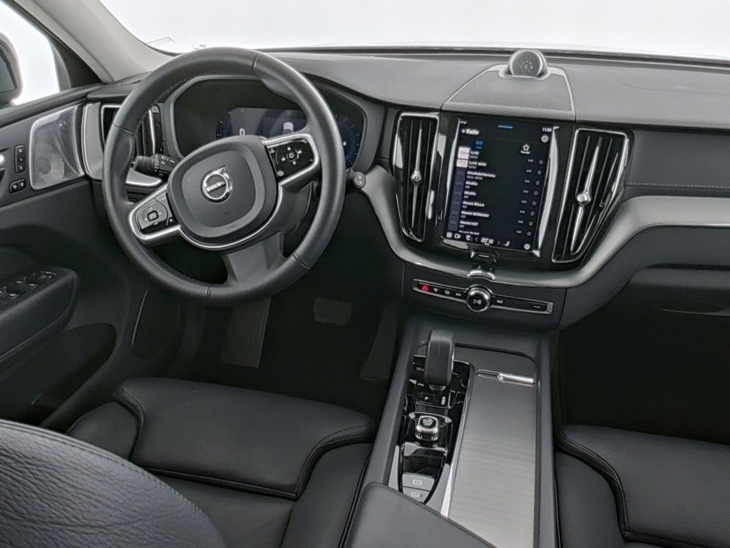 Volvo XC60 2022