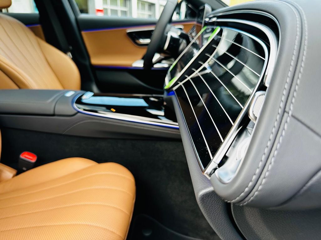 Mercedes-Benz E 200 2024