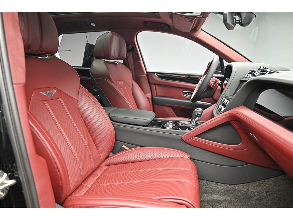 Bentley Bentayga 2023