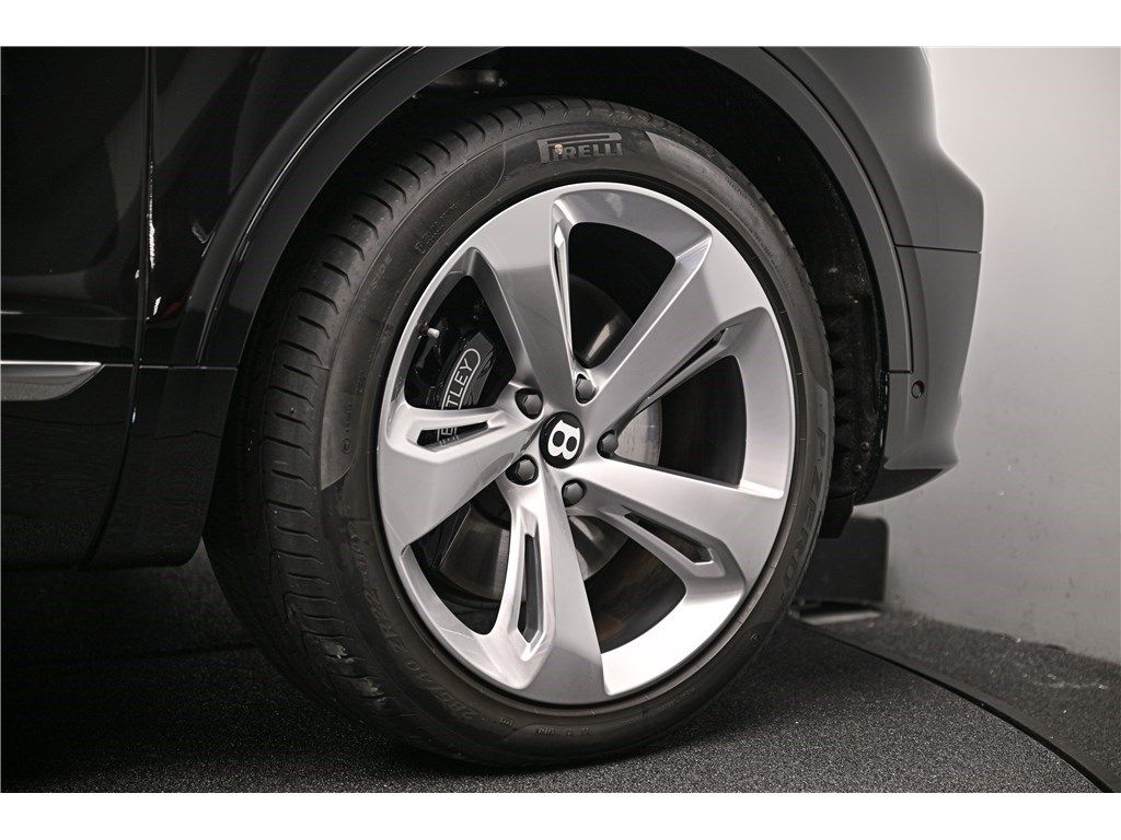 Bentley Bentayga 2023