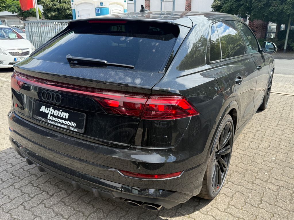Audi SQ8 2025