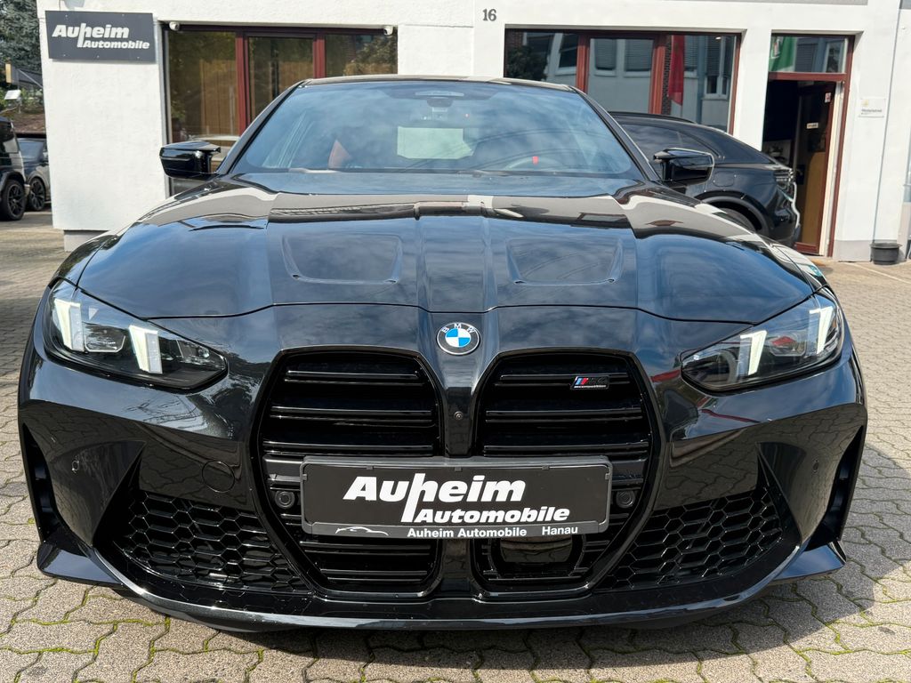 BMW M4 2025