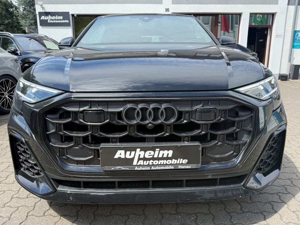 Audi SQ8 2025
