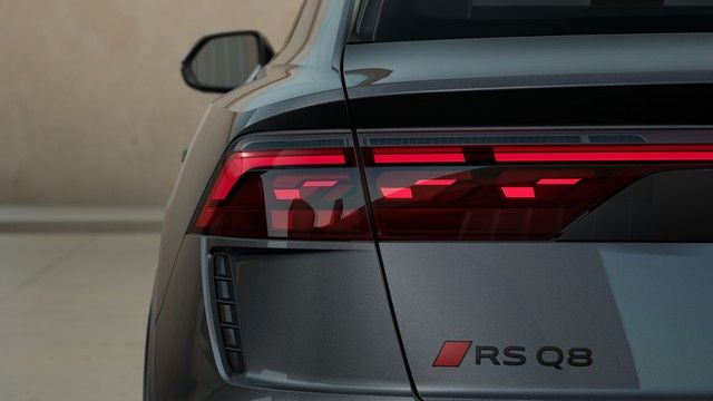 Audi RSQ8 2024