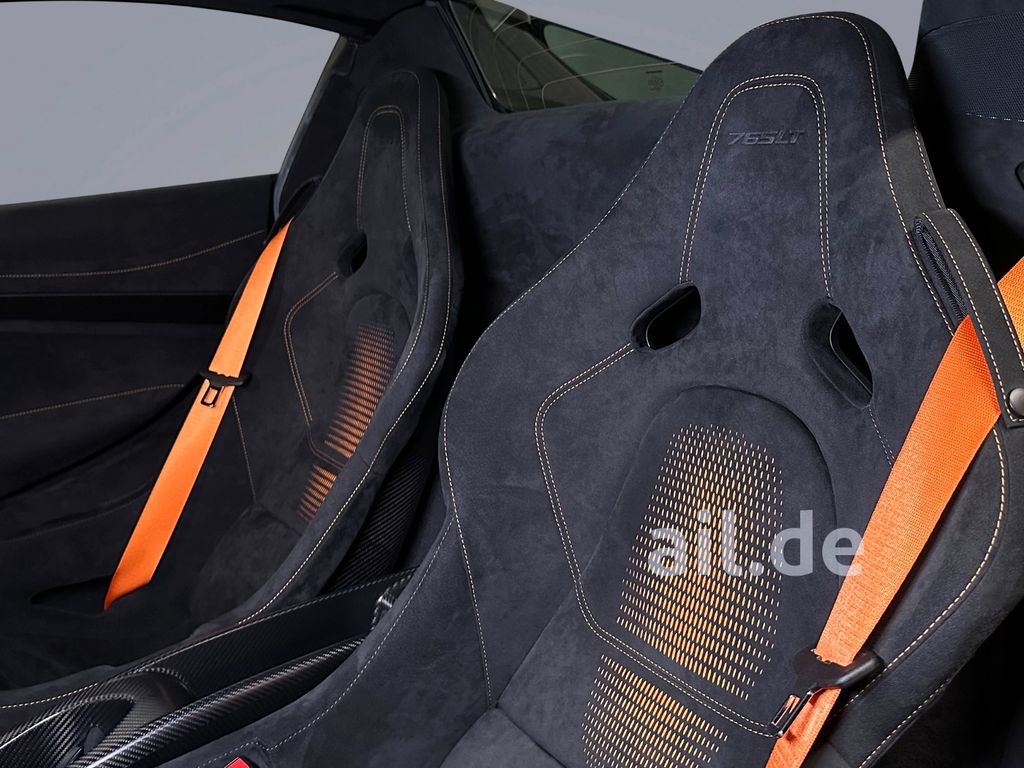 McLaren 765LT 2021