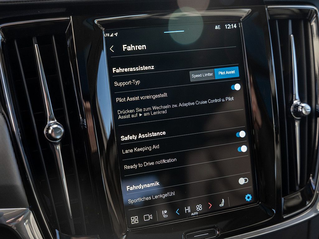 Volvo V90 2022